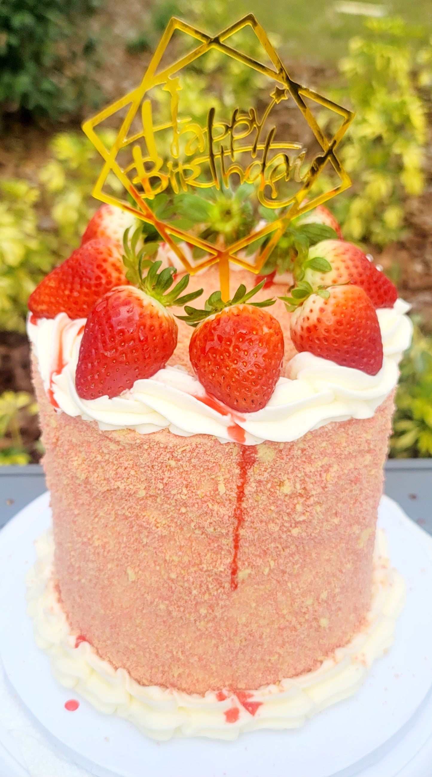 Homemade Strawberry Crunch Topping