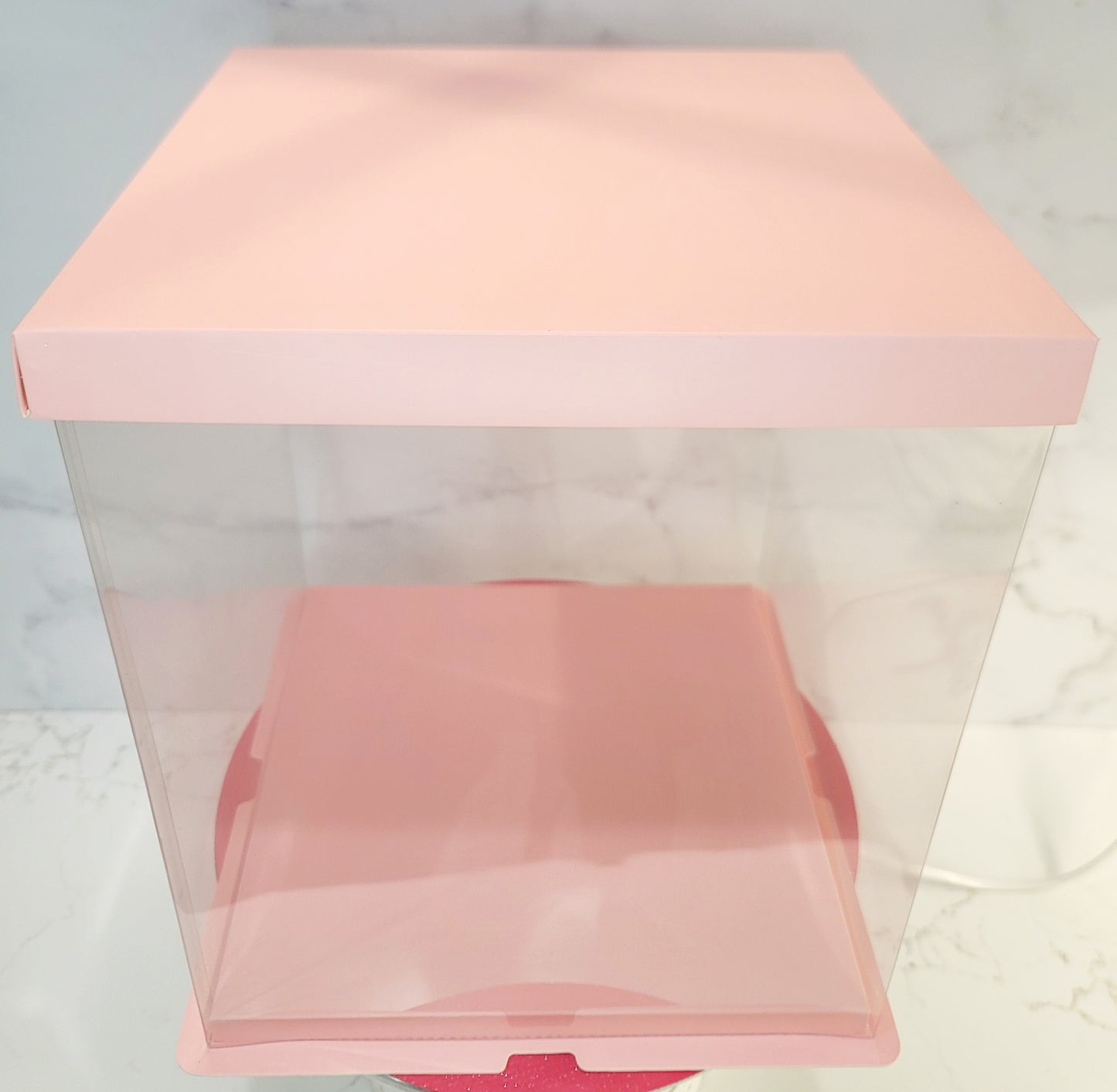 Clear Cake Box w/ white cake drum